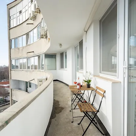 View With Private Balcony * Bukurešť