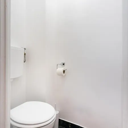 Apartment View With Private Balcony Bucharest