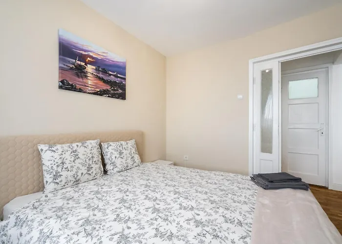 Apartament View With Private Balcony